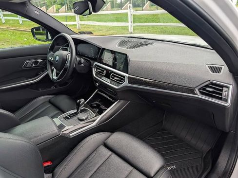 Used 2022 BMW 330i xDrive Sedan w/ Premium Package 2 AWD/4WD image 35