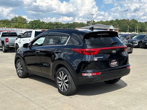 Used 2018 Kia Sportage EX w/ EX Premium Package AWD/4WD image 4