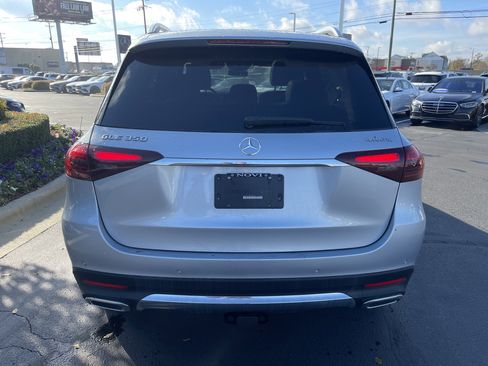 Certified 2024 Mercedes-Benz GLE 350 4MATIC w/ Winter Package image 9