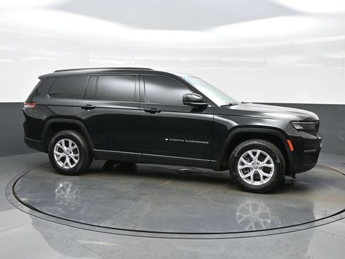 Used 2021 Jeep Grand Cherokee L Limited AWD/4WD image 10