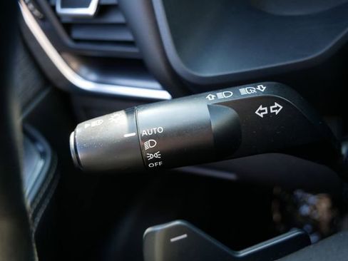 Used 2023 Nissan Rogue SV image 27