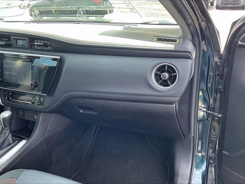 Used 2017 Toyota Corolla LE w/ LE Premium Package image 16