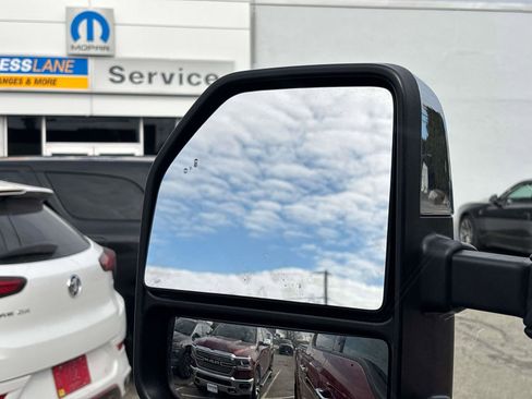 Used 2022 Ford F250 XLT w/ XLT Premium Package image 32