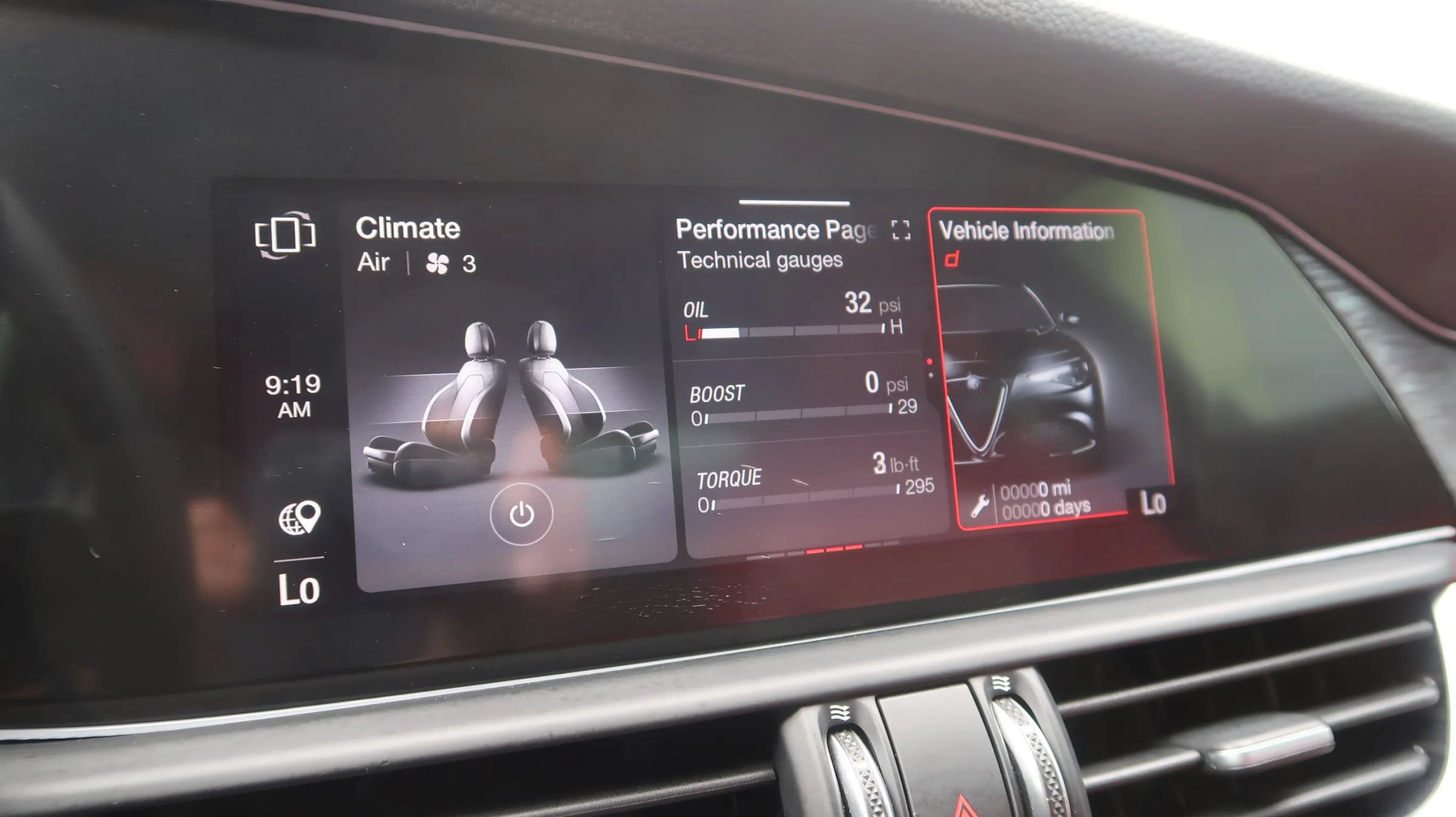 Used 2020 Alfa Romeo Giulia RWD image 36