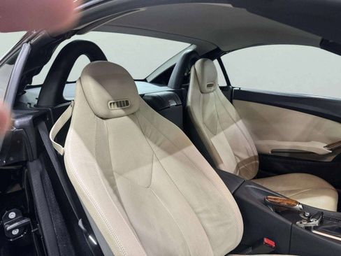 Used 2009 Mercedes-Benz SLK 300 image 32