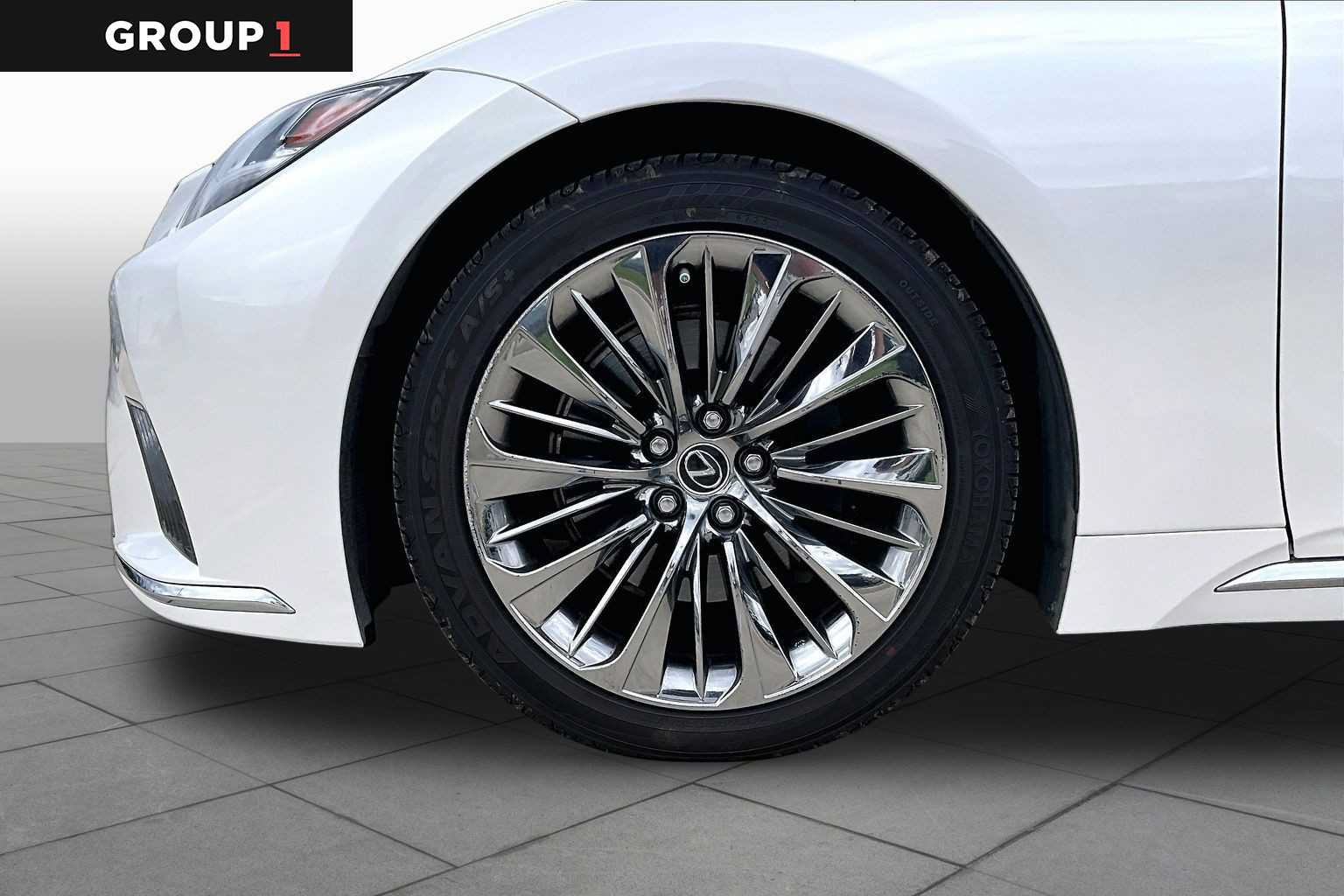 Certified 2023 Lexus LS 500 w/ Interior Upgrade Package RWD image 9