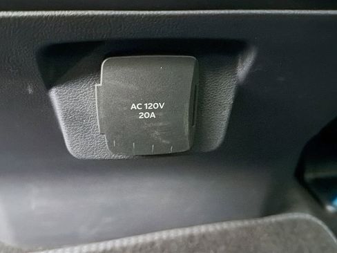 New 2026 Ford F250 Platinum AWD/4WD image 28