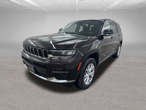 Used 2022 Jeep Grand Cherokee L Limited w/ Luxury Tech Group II image 7