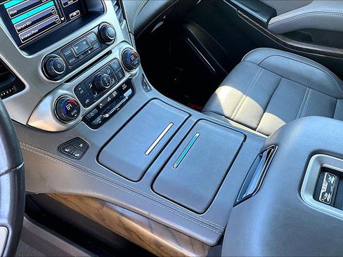 Used 2019 GMC Yukon Denali w/ Denali Ultimate Package image 14