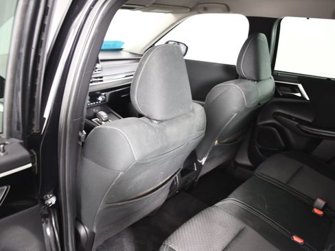 Used 2022 Mitsubishi Outlander ES image 44