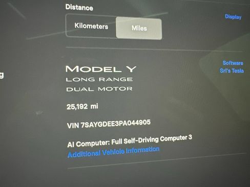 Used 2023 Tesla Model Y Long Range AWD/4WD image 15