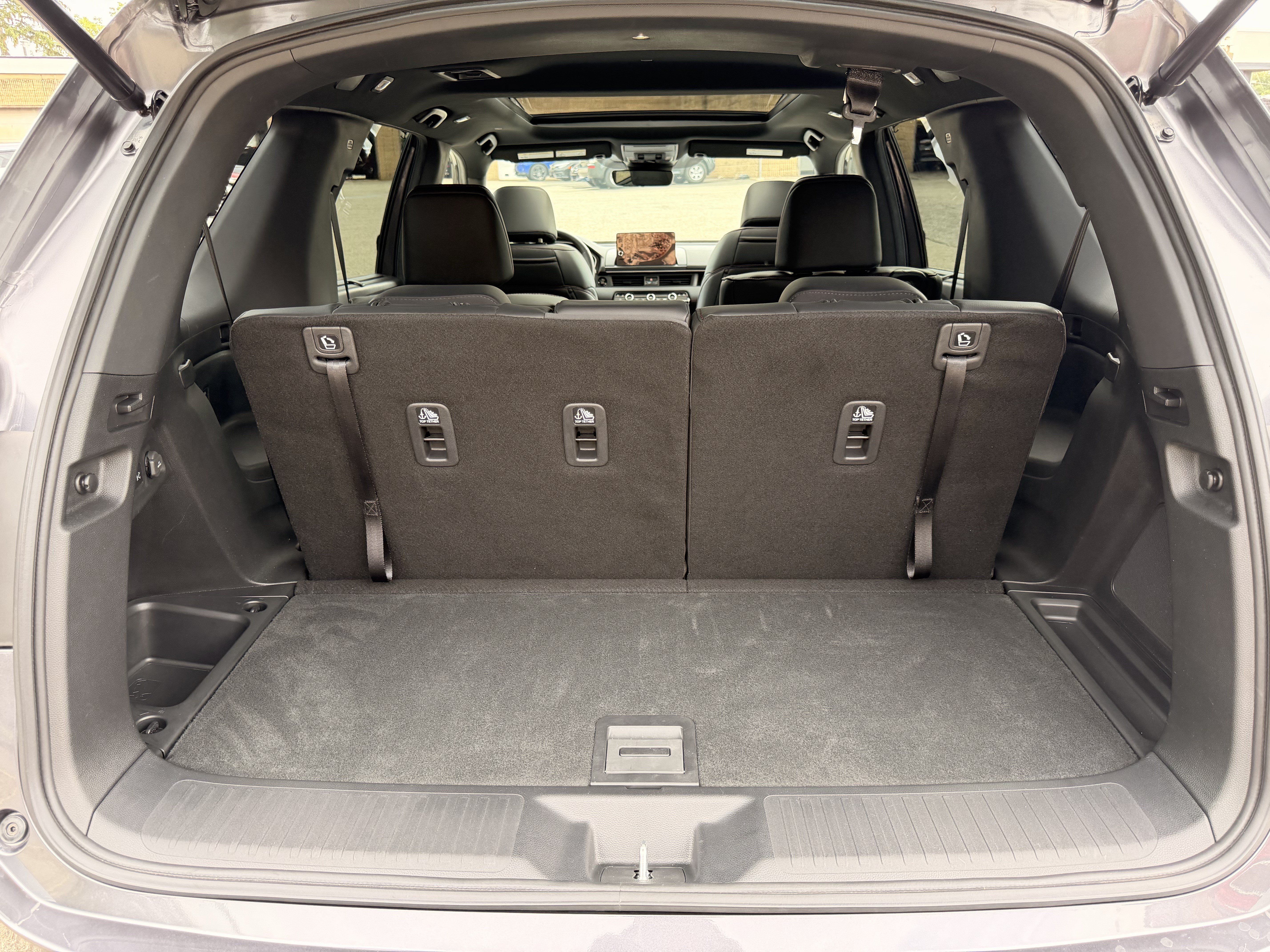 Used 2025 Honda Pilot Black Edition image 31