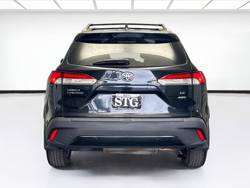 Used 2022 Toyota Corolla Cross LE w/ Moonroof Package image 5