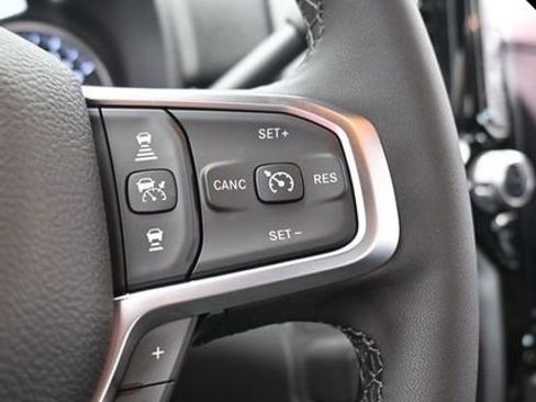 Used 2025 RAM 2500 Big Horn image 19