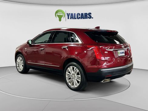 Used 2018 Cadillac XT5 Premium Luxury FWD image 3