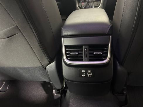 Certified 2025 Subaru Legacy Premium AWD/4WD image 27