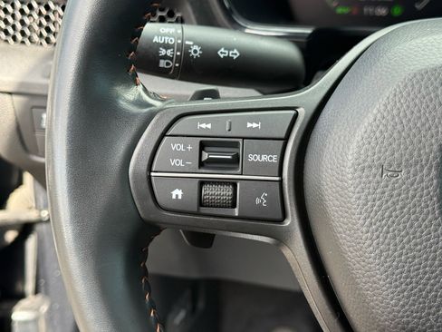 Used 2023 Honda CR-V Sport image 18