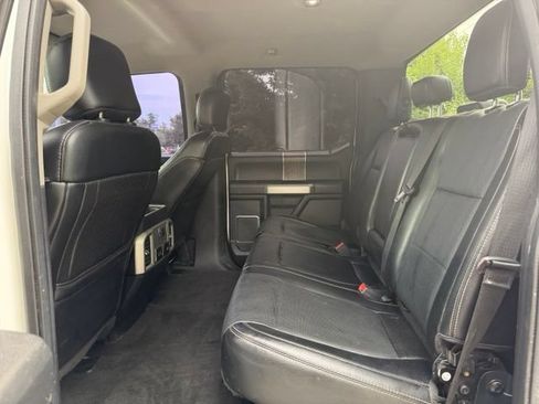 Used 2018 Ford F250 Lariat w/ Lariat Ultimate Package AWD/4WD image 27