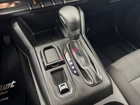 Used 2023 Chevrolet Colorado W/T RWD image 28