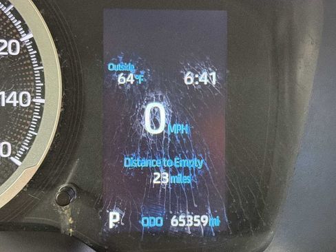 Certified 2022 Toyota Corolla Cross L FWD image 17