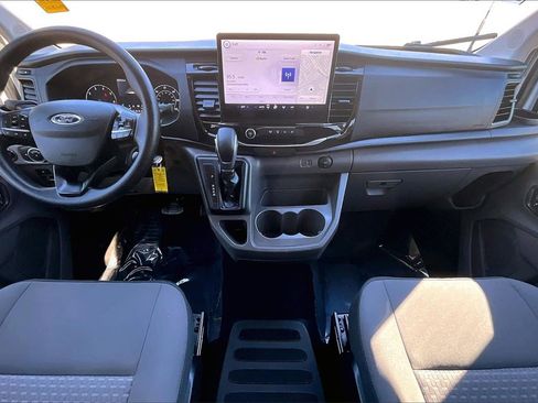 Used 2023 Ford Transit 350 XLT image 8