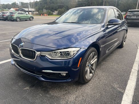 Used 2017 BMW 330i Sedan image 1