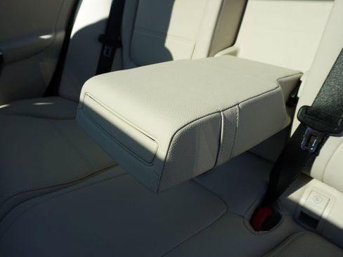 Certified 2026 Mercedes-Benz C 300 Sedan image 47