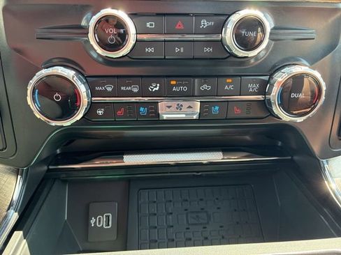 Used 2026 Ford F150 King Ranch w/ Equipment Group 601A High AWD/4WD image 43