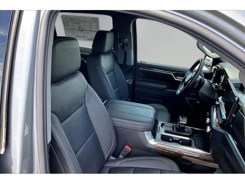 New 2026 GMC Sierra 1500 Elevation w/ Elevation Premium Package AWD/4WD image 10