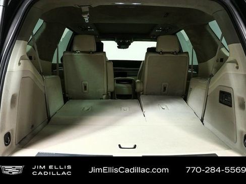 Used 2025 Cadillac Escalade Sport Platinum image 31