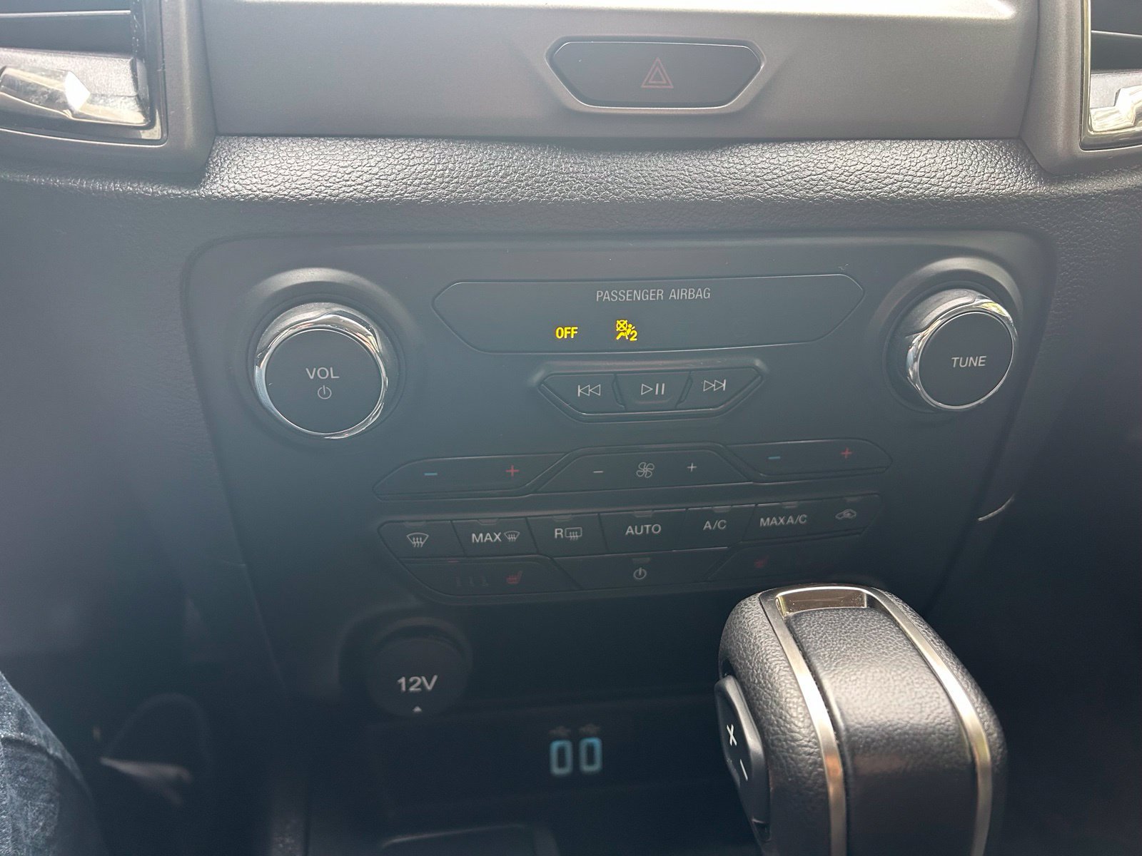 Used 2023 Ford Ranger XLT w/ Equipment Group 302A High AWD/4WD image 17