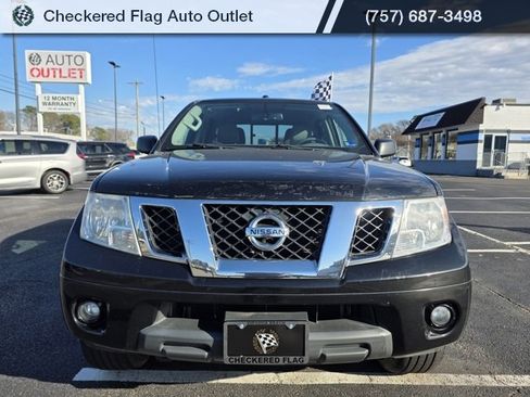 Used 2018 Nissan Frontier SV w/ Value Truck Package image 12
