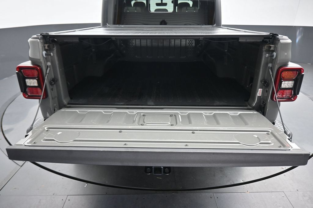 Used 2022 Jeep Gladiator Mojave w/ LED Lighting Group AWD/4WD image 48