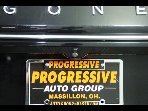 Used 2022 Jeep Wagoneer Series III w/ Premium Group I image 25