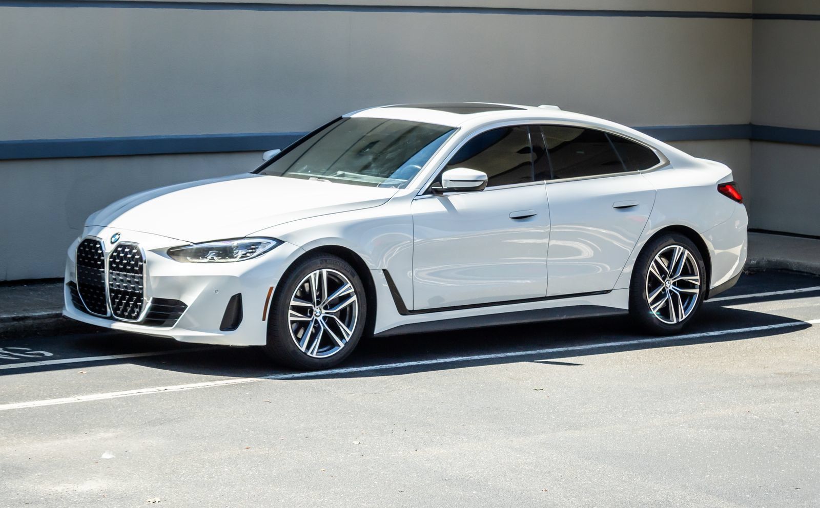 Used 2024 BMW 430i Gran Coupe xDrive w/ Premium Package AWD/4WD image 4
