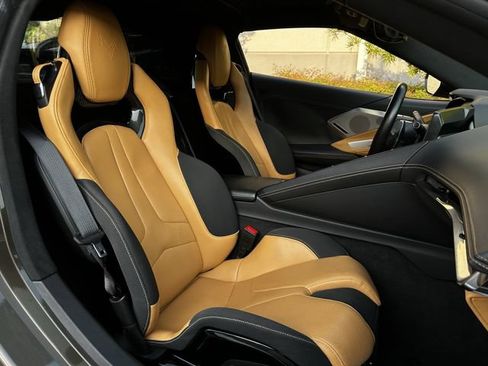 Used 2020 Chevrolet Corvette Stingray Premium Cpe w/ 3LT Preferred Equipment Group RWD image 29