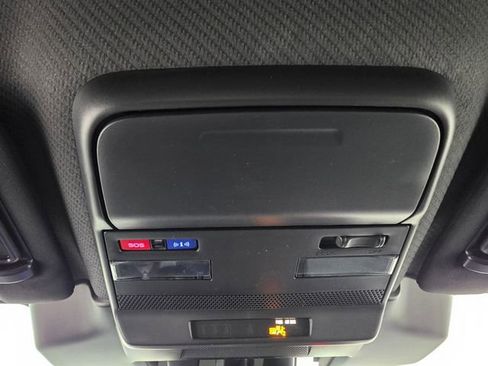 New 2026 Subaru Outback Premium image 25