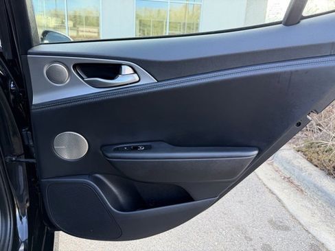 Used 2019 Kia Stinger GT2 image 44