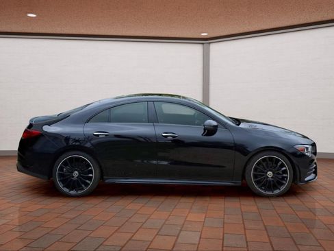 Used 2022 Mercedes-Benz CLA 250 image 4