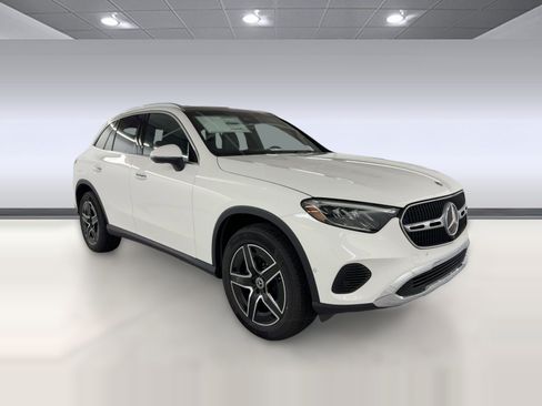New 2026 Mercedes-Benz GLC 300 image 6