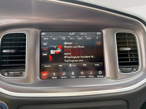 Used 2019 Dodge Charger Scat Pack w/ Dynamics Package RWD image 12