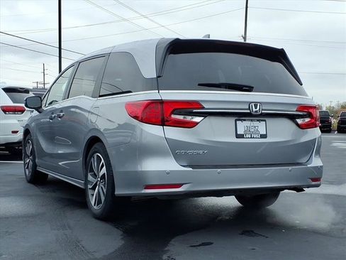 Used 2024 Honda Odyssey Touring image 7