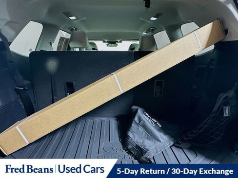 Used 2025 Subaru Ascent Premium image 27