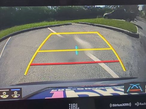 Used 2020 Toyota RAV4 Limited image 14