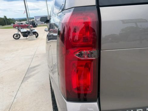 Used 2018 Chevrolet Tahoe LT AWD/4WD image 74