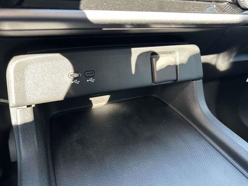 New 2026 Honda Prologue EX image 21