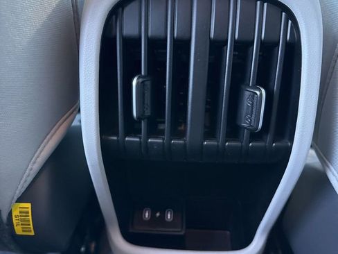 Certified 2025 Hyundai Kona SEL image 19