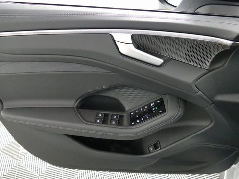 New 2026 Audi A6 Premium Plus image 10