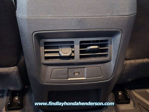 Used 2024 Chevrolet Colorado LT w/ LT Convenience Package II RWD image 18