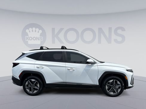Certified 2025 Hyundai Tucson SEL AWD/4WD image 8